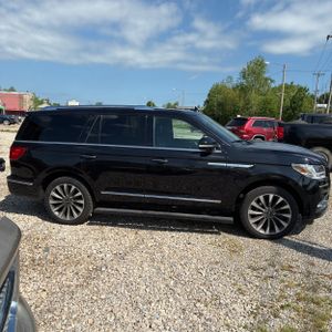 LINCOLN NAVIGATOR RESERVE - 9