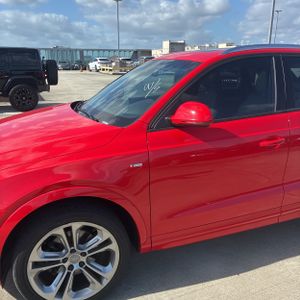AUDI Q3 2.0T PREMIUM - 2