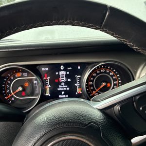 2019 JEEP WRANGLER UNLIMITED SAHARA — фото 39