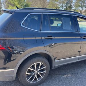 VOLKSWAGEN TIGUAN SE 4MOTION - 9