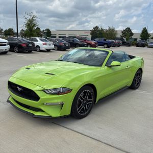 FORD MUSTANG ECOBOOST PREMIUM - 1