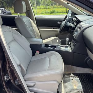 2011 Nissan ROGUE SV — миниатюра 33