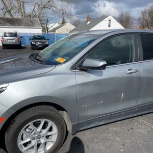 CHEVROLET EQUINOX LT - 2