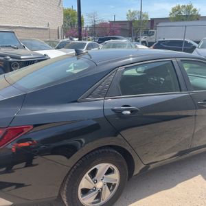 HYUNDAI ELANTRA SE - 9