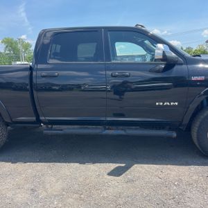 2022 RAM 2500 LARAMIE photo 9