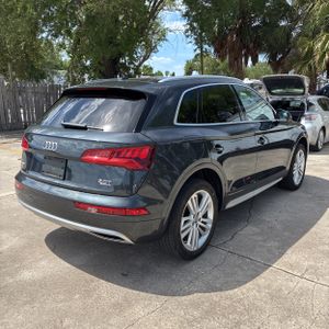 AUDI Q5 2.0T PREMIUM - 8