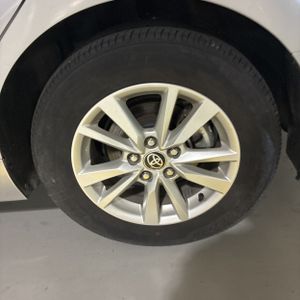 2025 Toyota CAMRY LE 缩略图 18