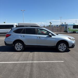 2018 Subaru OUTBACK 2.5I PREMIUM — фото 10