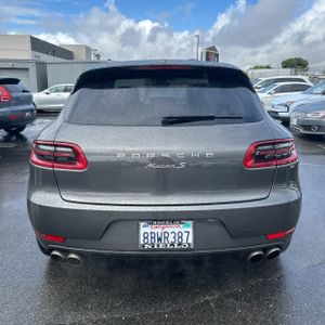 PORSCHE MACAN S - 7
