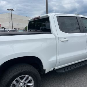 صورة 9 لـ 2023 Chevrolet SILVERADO 1500 RST