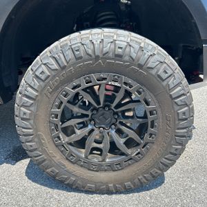 صورة مصغرة 20 لـ 2023 FORD F-150 RAPTOR R