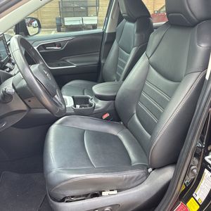 صورة مصغرة 31 لـ 2022 Toyota RAV4 XLE PREMIUM