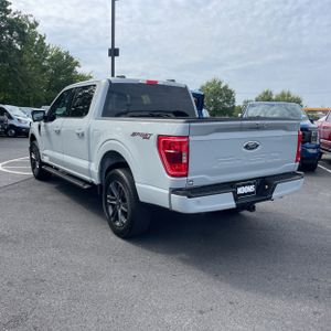 2023 FORD F-150 XLT — фото 5
