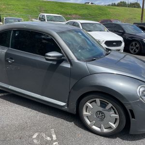 2012 Volkswagen BEETLE 2.5L PZEV — миниатюра 13