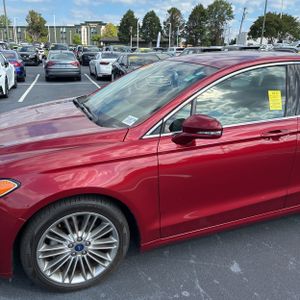 FORD FUSION SE - 2