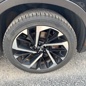 صورة مصغرة 20 لـ 2022 Mitsubishi OUTLANDER SE