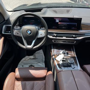 صورة مصغرة 34 لـ 2026 BMW X7 XDRIVE40I