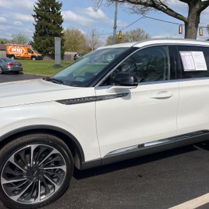 LINCOLN AVIATOR RESERVE - 2