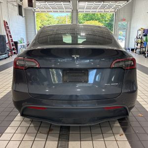 TESLA MODEL Y LONG RANGE - 6