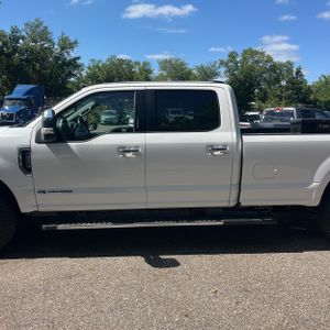 FORD F-250 SUPER DUTY LARIAT - 4
