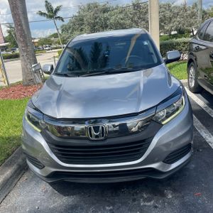 صورة 15 لـ 2022 Honda HR-V LX