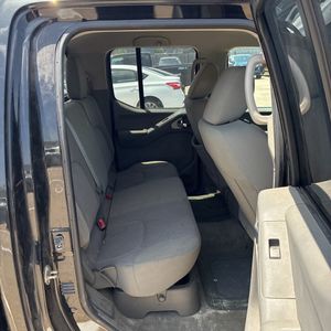 صورة مصغرة 35 لـ 2018 Nissan FRONTIER SV