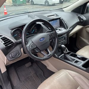 2017 FORD ESCAPE TITANIUM — миниатюра 37