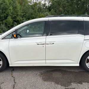 صورة 4 لـ 2013 Honda ODYSSEY TOURING
