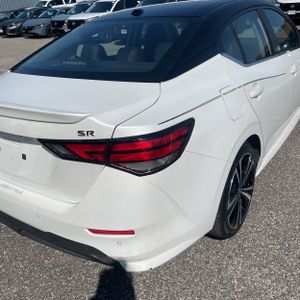 NISSAN SENTRA SR - 9