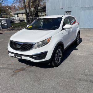 KIA SPORTAGE - 1