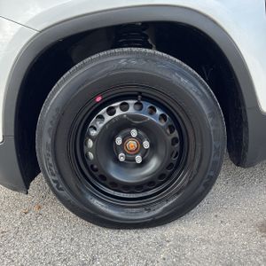 2019 Chevrolet TRAX LS thumbnail 17