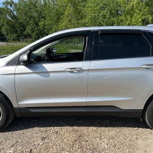 FORD EDGE SEL - 4