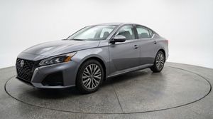 صورة 3 لـ 2025 Nissan ALTIMA SV