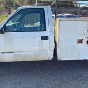 CHEVROLET C/K 2500 SERIES C2500 - 4