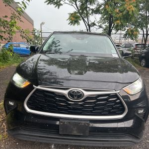 2022 Toyota HIGHLANDER LE 缩略图 15