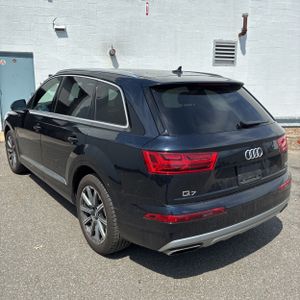 AUDI Q7 3.0T PREMIUM - 5