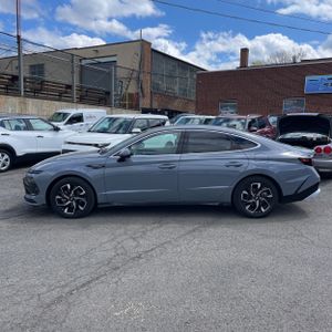 HYUNDAI SONATA SEL - 3