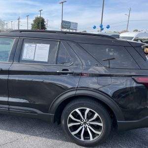 FORD EXPLORER ST-LINE - 6