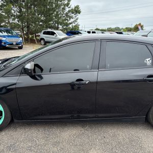 FORD FOCUS TITANIUM - 4