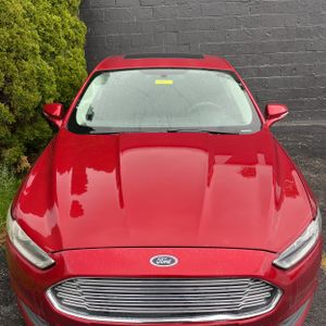 FORD FUSION SE - 10