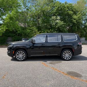 JEEP GRAND WAGONEER SERIES II - 3