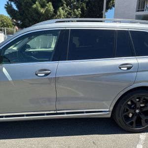2025 BMW X7 XDRIVE40I 照片 4