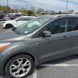 FORD ESCAPE TITANIUM - 2