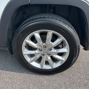 2016 JEEP CHEROKEE LIMITED 缩略图 18