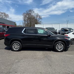 CHEVROLET TRAVERSE LT CLOTH - 10