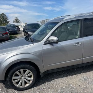 SUBARU FORESTER 2.5X TOURING - 2