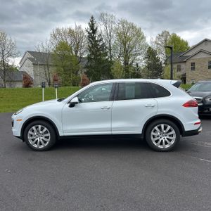 PORSCHE CAYENNE S - 3