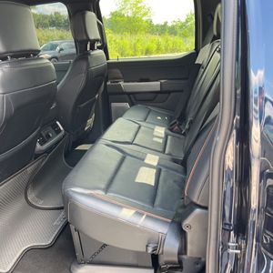 2024 FORD F-150 LARIAT thumbnail 37