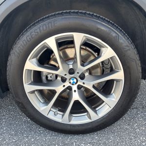 2019 BMW X5 XDRIVE40I — фото 18