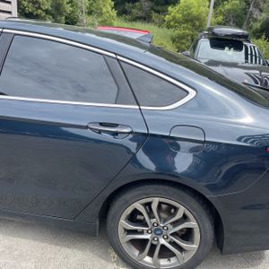 FORD FUSION HYBRID TITANIUM - 6